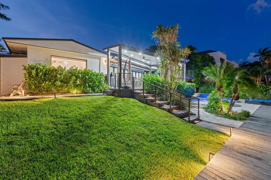 2878 NE 26th Street Fort Lauderdale FL 33305