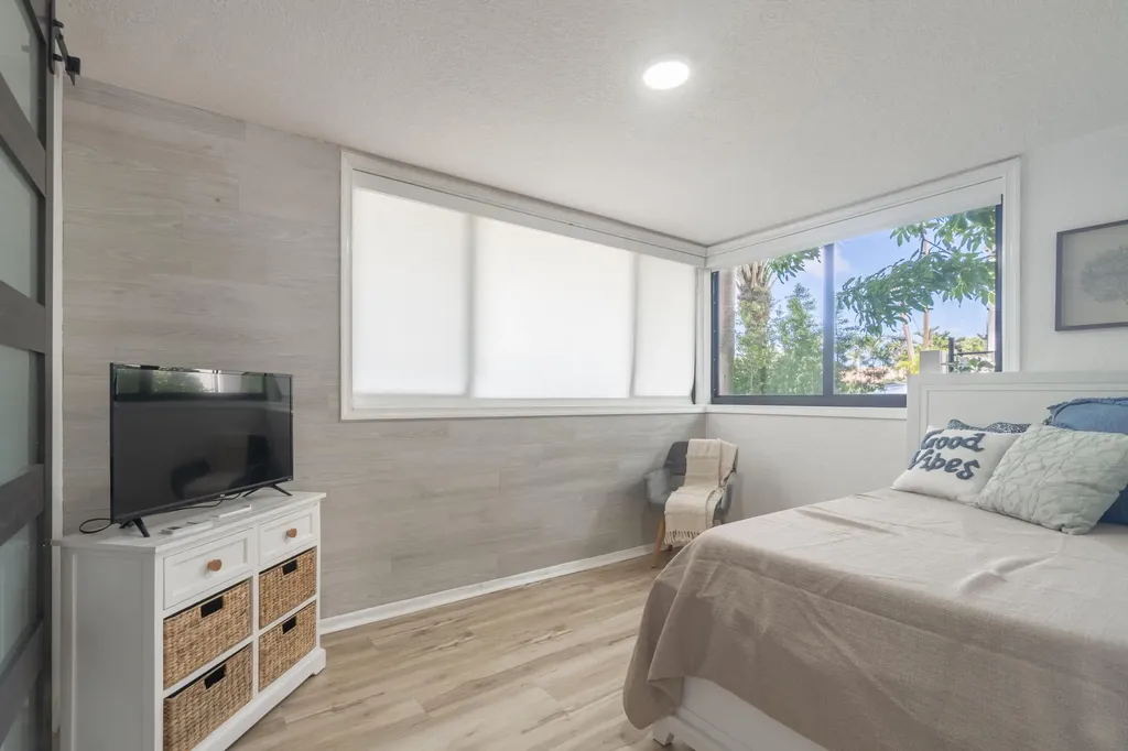2878 NE 26th Street Fort Lauderdale FL 33305