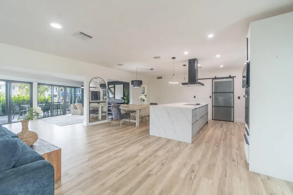 2878 NE 26th Street Fort Lauderdale FL 33305