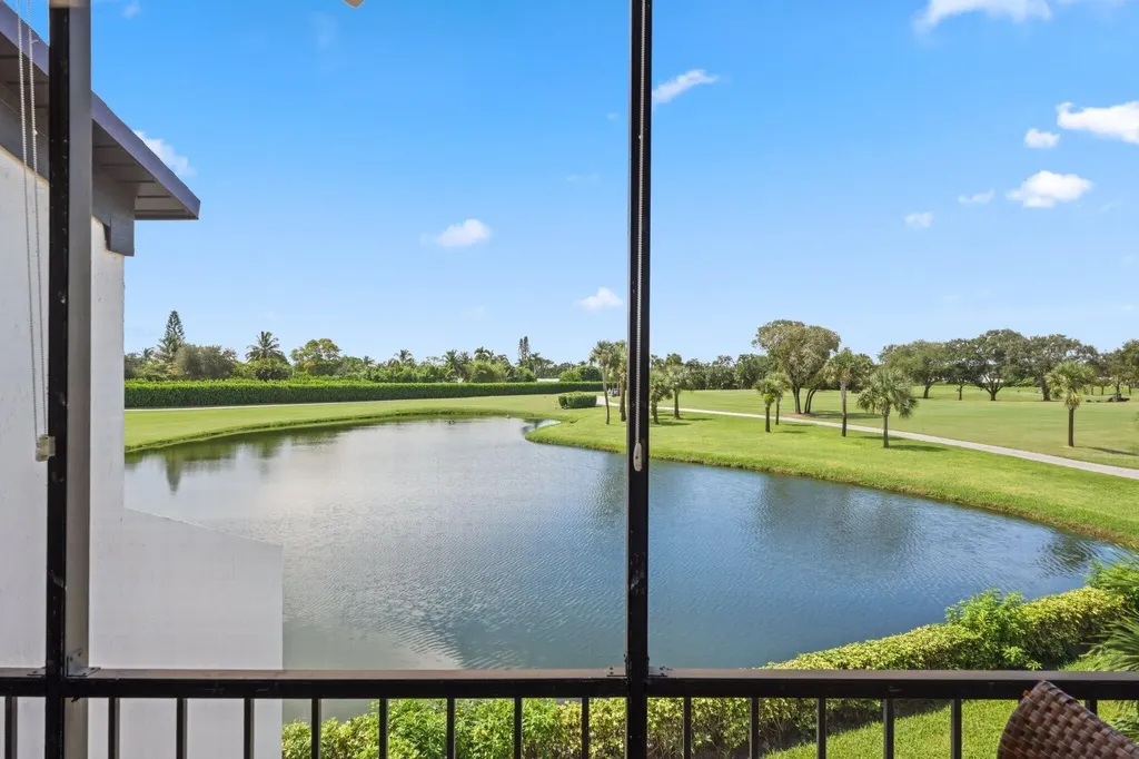 800 Greensward Court Delray Beach FL 33445