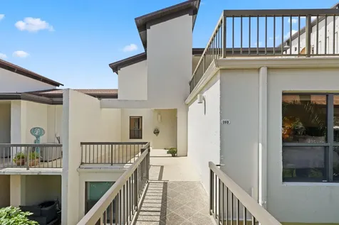 800 Greensward Court Delray Beach FL 33445