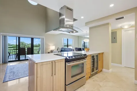 800 Greensward Court Delray Beach FL 33445