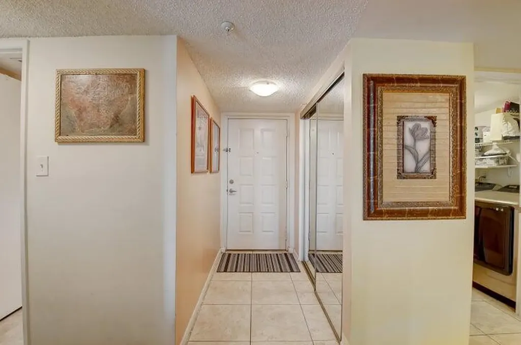 1915 Lavers Circle Delray Beach FL 33444