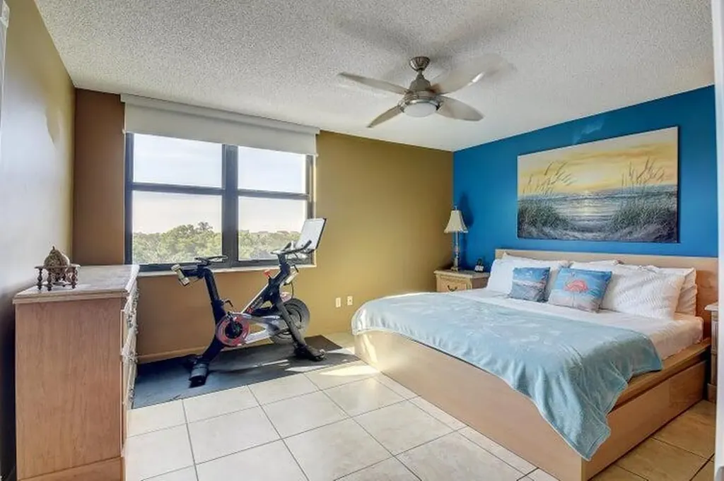 1915 Lavers Circle Delray Beach FL 33444
