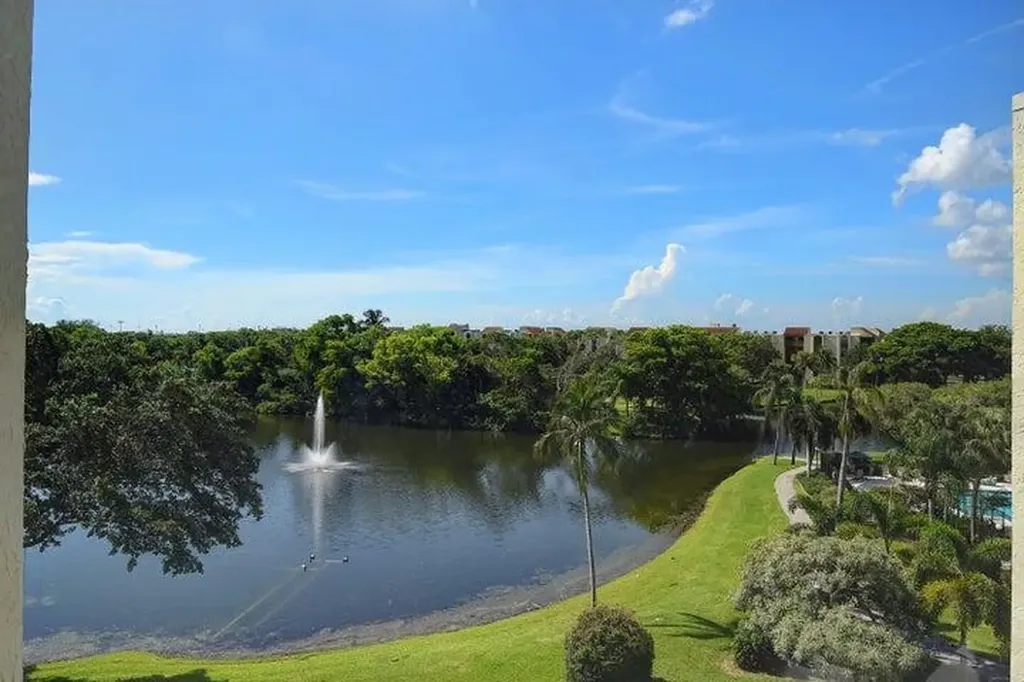 1915 Lavers Circle Delray Beach FL 33444
