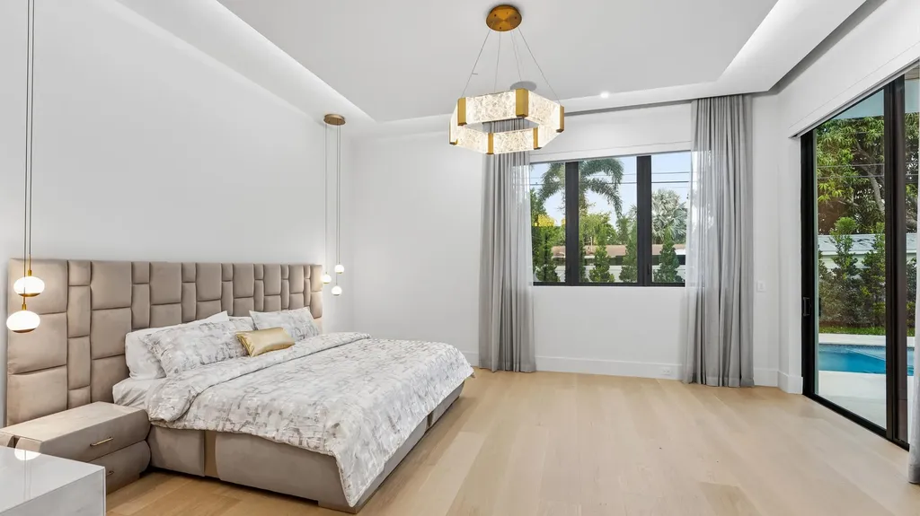 274 NE 3rd Court Boca Raton FL 33432