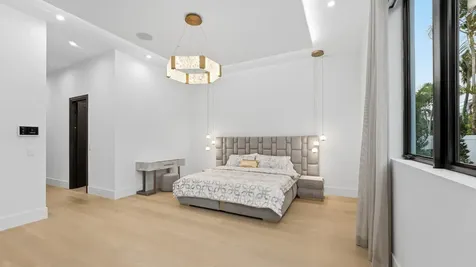 274 NE 3rd Court Boca Raton FL 33432