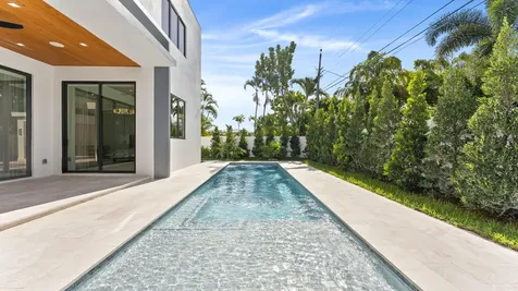 274 NE 3rd Court Boca Raton FL 33432