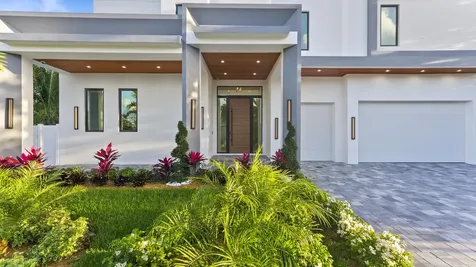 274 NE 3rd Court Boca Raton FL 33432