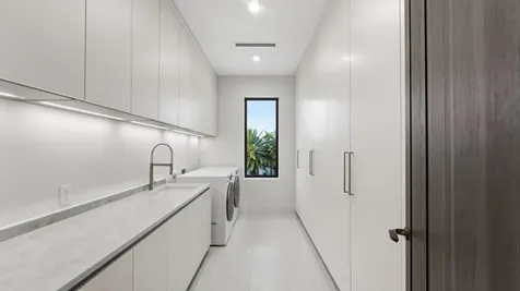 274 NE 3rd Court Boca Raton FL 33432