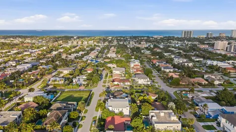 274 NE 3rd Court Boca Raton FL 33432