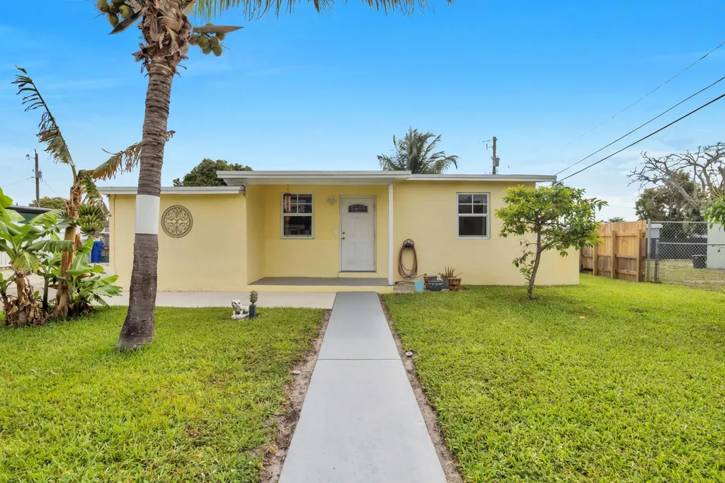5178 NE 15th Terrace Pompano Beach FL 33064