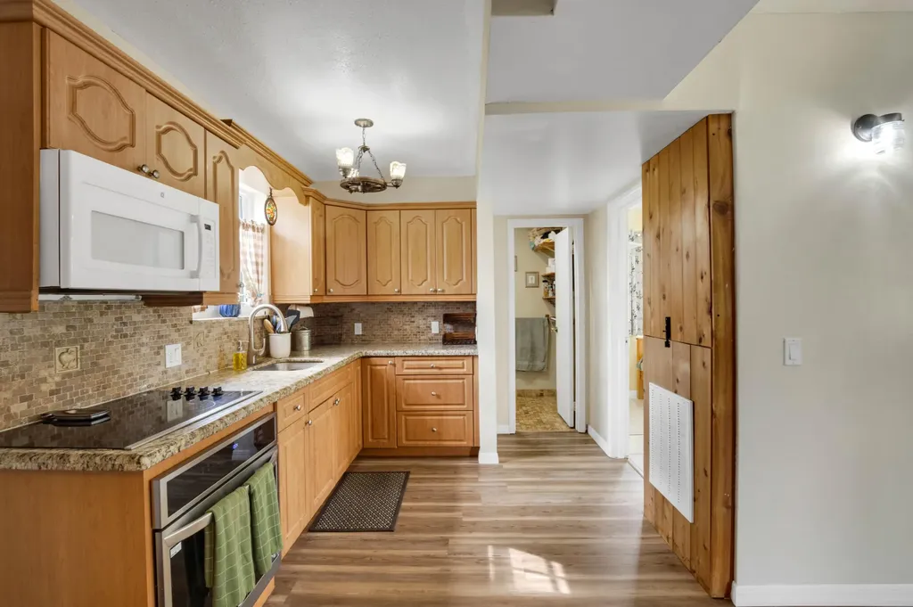 5178 NE 15th Terrace Pompano Beach FL 33064