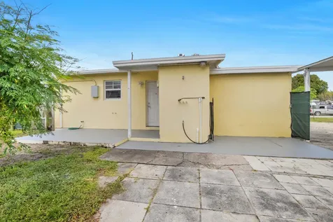 5178 NE 15th Terrace Pompano Beach FL 33064