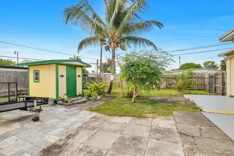 5178 NE 15th Terrace Pompano Beach FL 33064