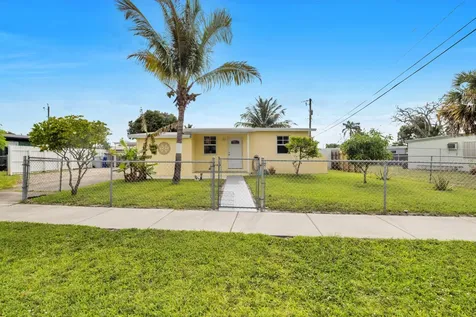 5178 NE 15th Terrace Pompano Beach FL 33064