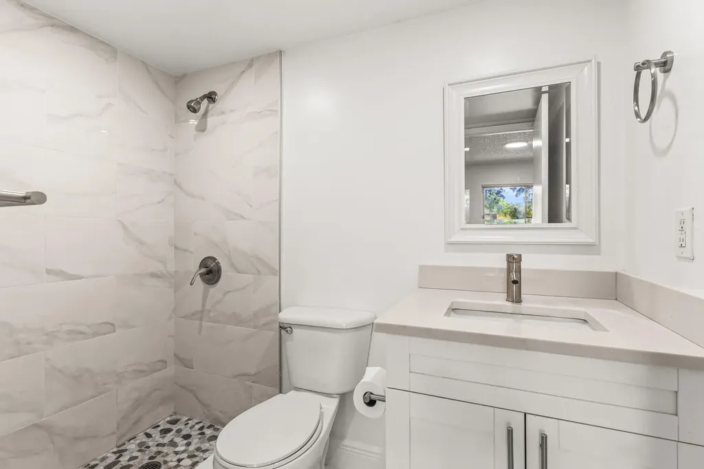 507 Meadows Circle Boynton Beach FL 33436