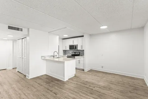 507 Meadows Circle Boynton Beach FL 33436