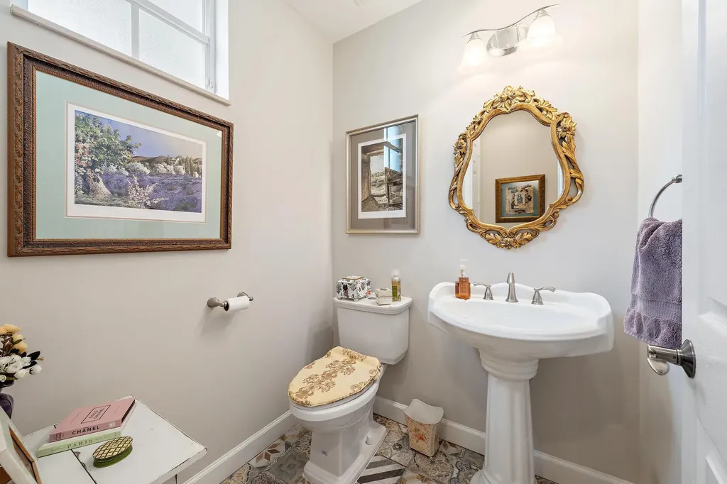 520 Tomahawk Court Palm Beach Gardens FL 33410