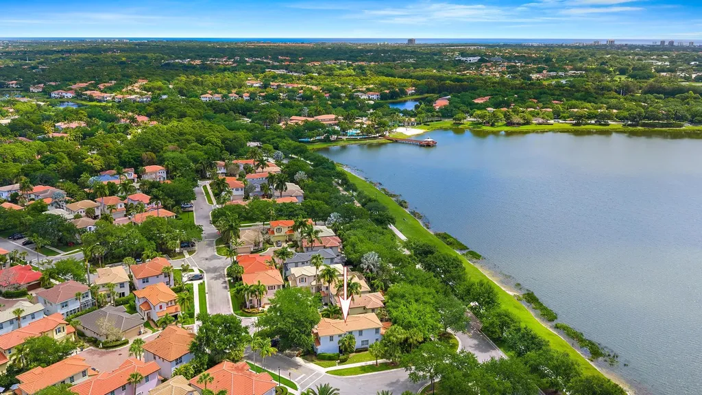 520 Tomahawk Court Palm Beach Gardens FL 33410