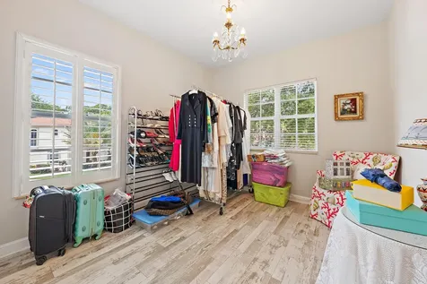 520 Tomahawk Court Palm Beach Gardens FL 33410