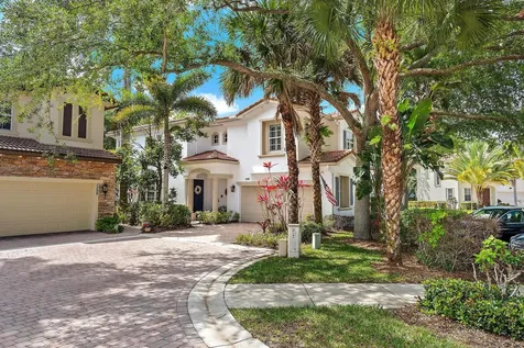 520 Tomahawk Court Palm Beach Gardens FL 33410
