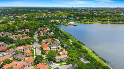 520 Tomahawk Court Palm Beach Gardens FL 33410