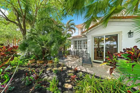 520 Tomahawk Court Palm Beach Gardens FL 33410