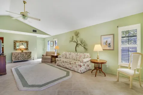 7137 SE Quincy Terrace Hobe Sound FL 33455