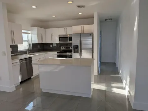 14521 Ellington Street Miami FL 33176