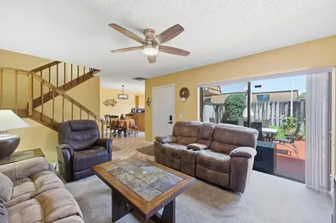 1104 11th Greenacres FL 33463