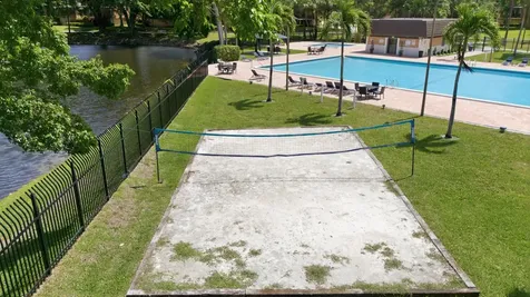 1104 11th Greenacres FL 33463