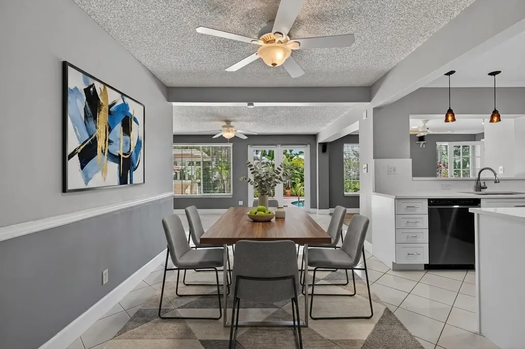 431 NE 24th Court Boca Raton FL 33431