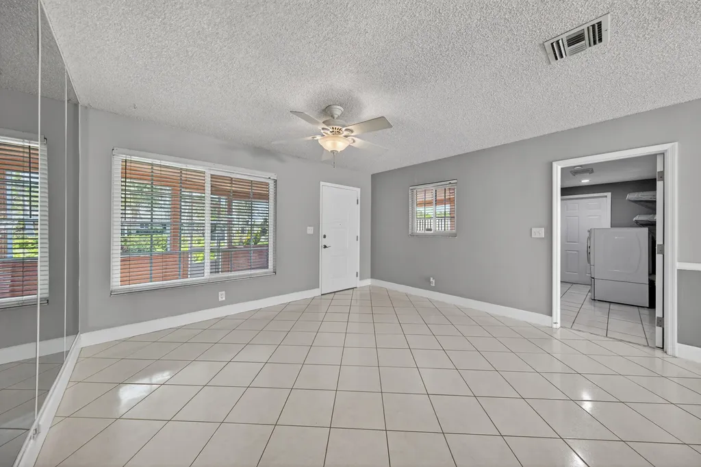 431 NE 24th Court Boca Raton FL 33431