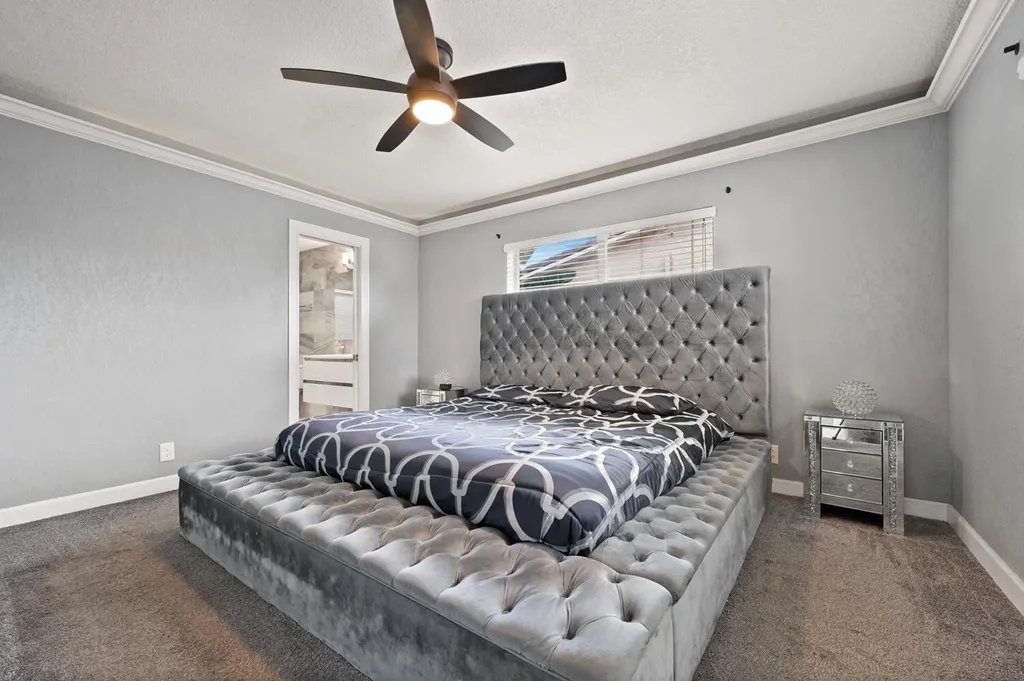 3670 NW 78th Lane Coral Springs FL 33065