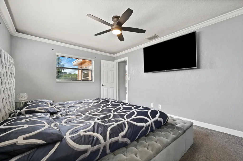 3670 NW 78th Lane Coral Springs FL 33065