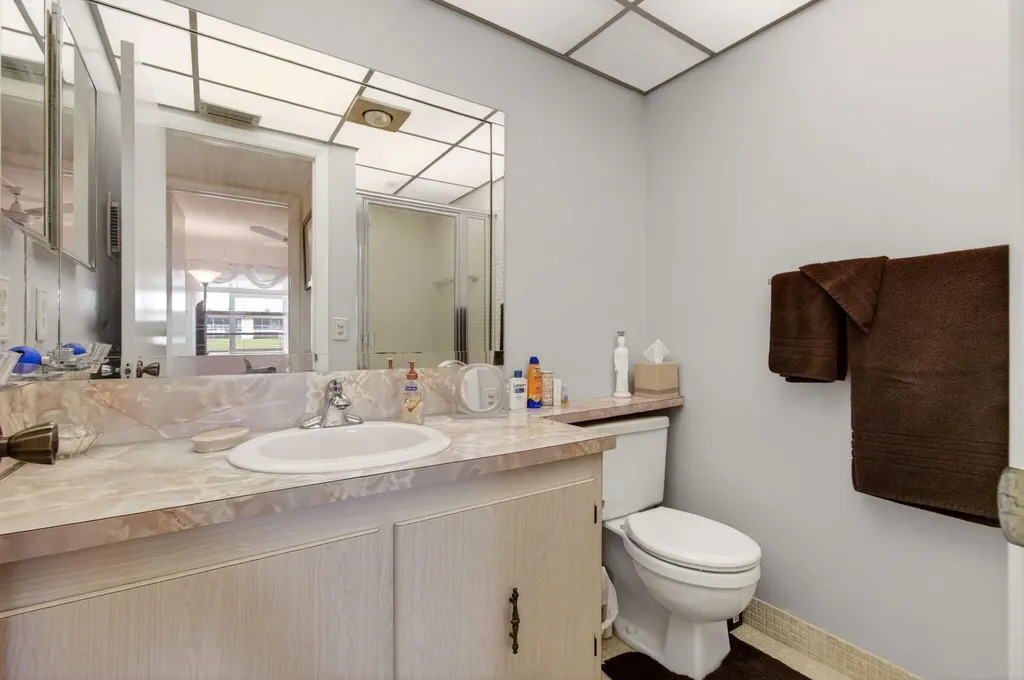 349 Capri Delray Beach FL 33484