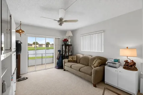 349 Capri Delray Beach FL 33484