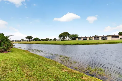 349 Capri Delray Beach FL 33484