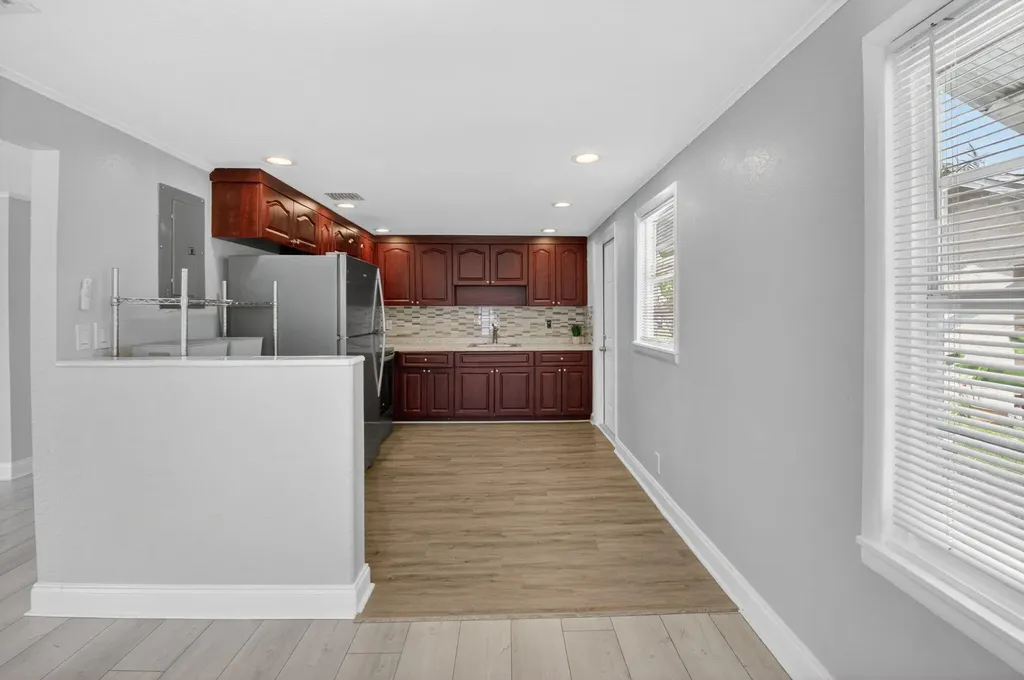 239 NW 6th Avenue Delray Beach FL 33444