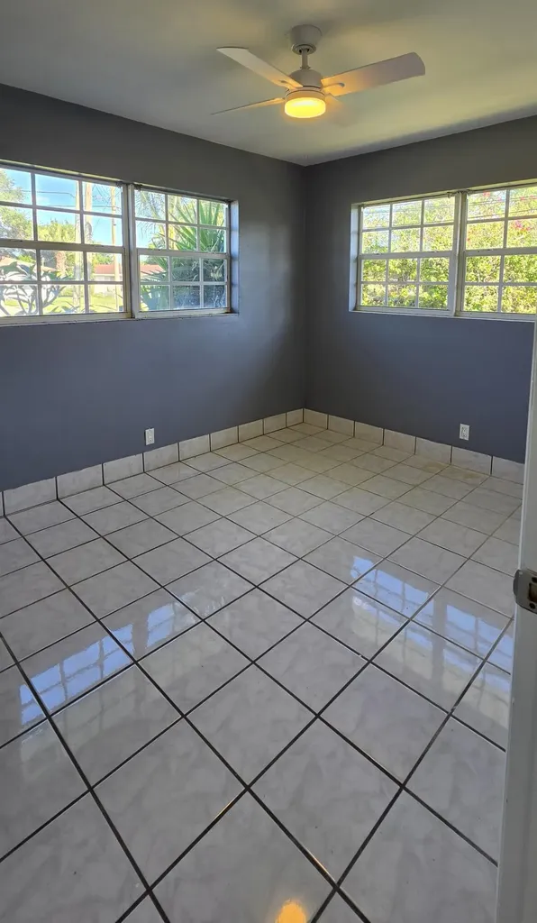 8531 Sunset Drive Palm Beach Gardens FL 33410
