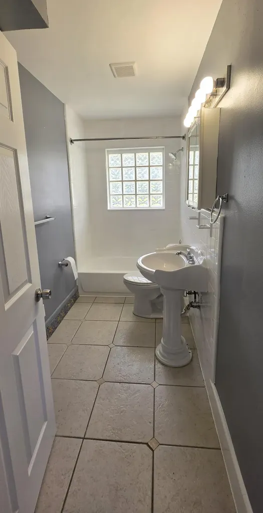 8531 Sunset Drive Palm Beach Gardens FL 33410