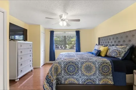 6095 N Sabal Palm Boulevard Tamarac FL 33319
