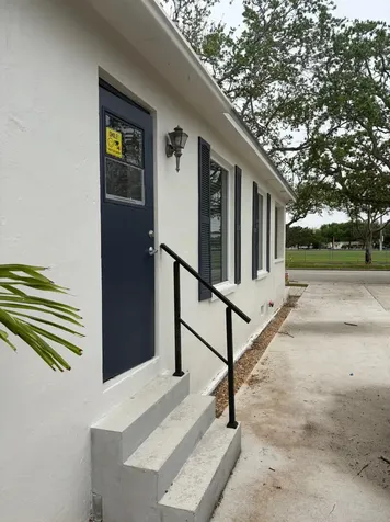 219 SW 17th Street Fort Lauderdale FL 33315