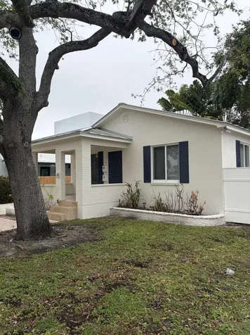 219 SW 17th Street Fort Lauderdale FL 33315