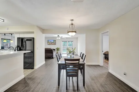 1921 N 49th Avenue Hollywood FL 33021