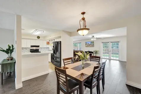 1921 N 49th Avenue Hollywood FL 33021