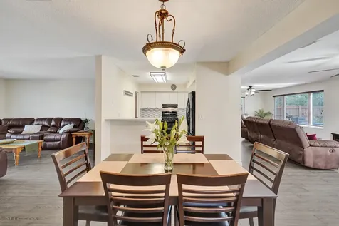 1921 N 49th Avenue Hollywood FL 33021