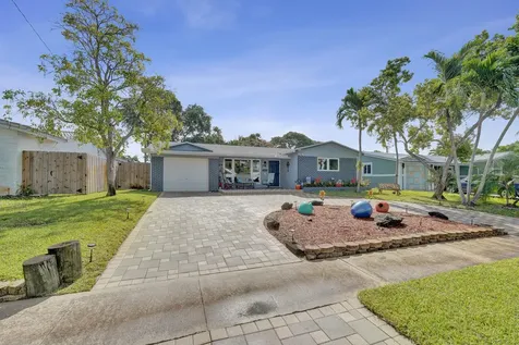 1921 N 49th Avenue Hollywood FL 33021