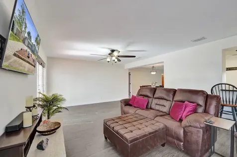 1921 N 49th Avenue Hollywood FL 33021
